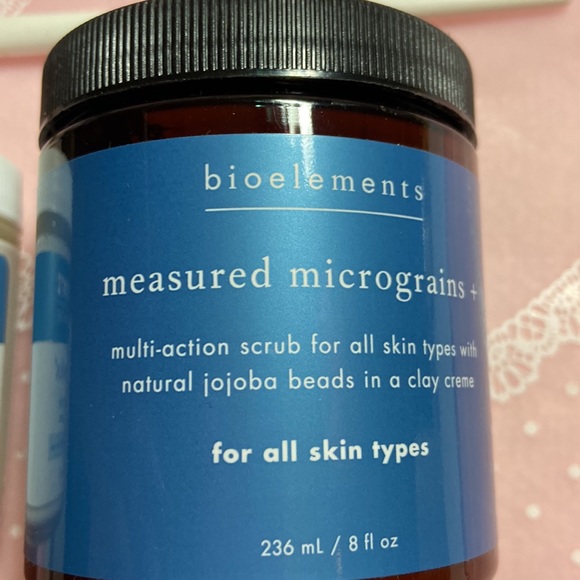 COPY - Bioelements Bundle NEW Micrograins, Oxygenation Treatment and Applicatio… - Picture 2 of 6
